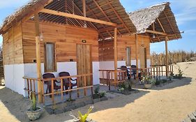 Arugam Bay Beach Morea